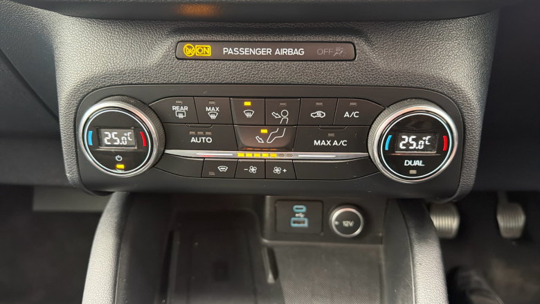 Ford Kuga 1.5 EcoBoost 150 Titanium First Edition 5dr Petrol Estate